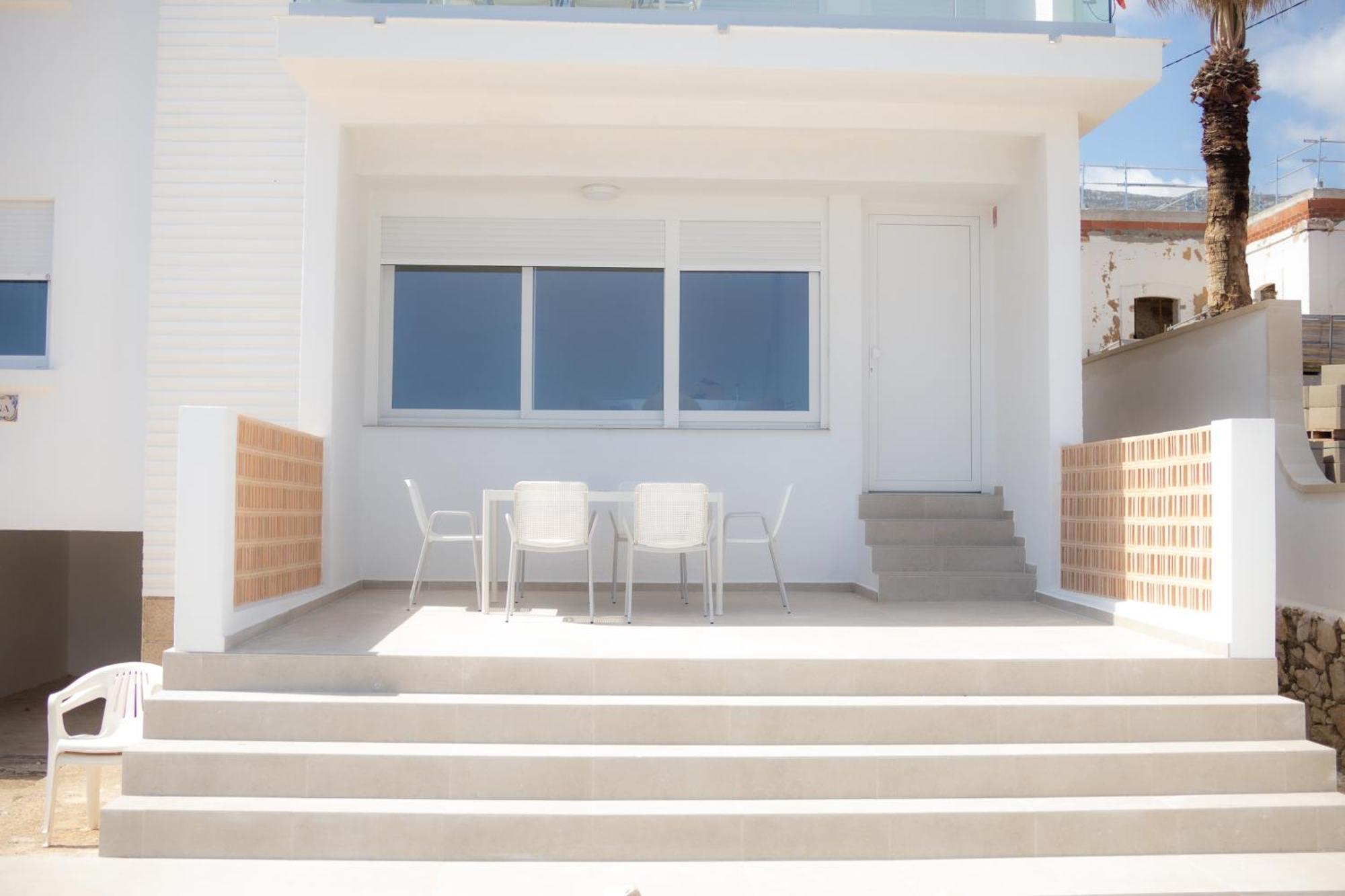 Vistas Y Terraza Panoramica Frente Al Mar En Denia, Las Rotas Eksteriør bilde