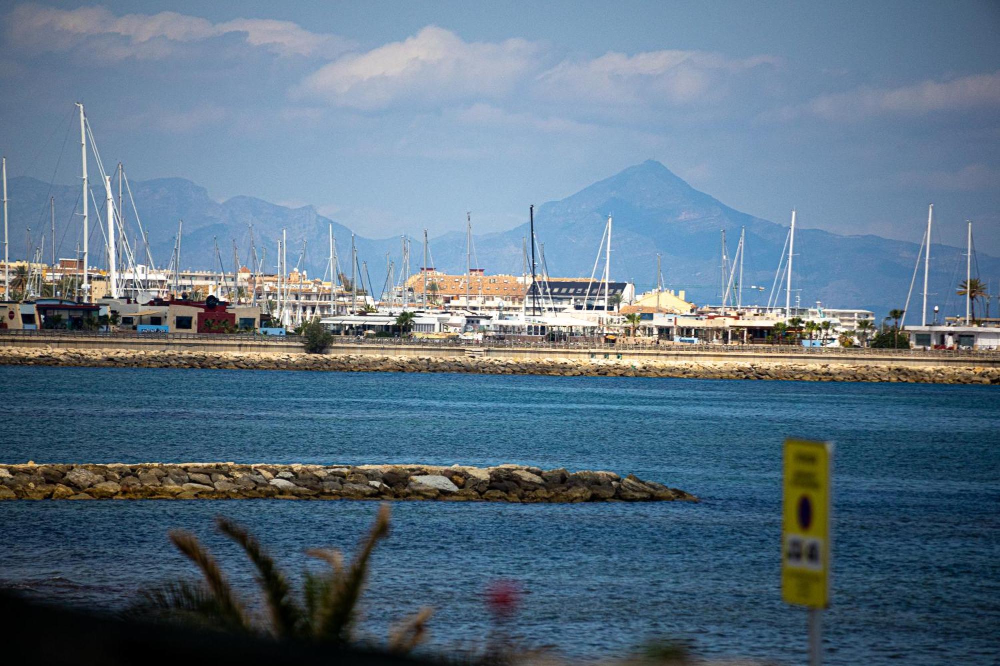Vistas Y Terraza Panoramica Frente Al Mar En Denia, Las Rotas Eksteriør bilde