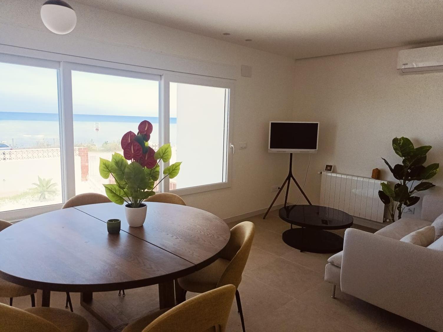 Vistas Y Terraza Panoramica Frente Al Mar En Denia, Las Rotas Eksteriør bilde